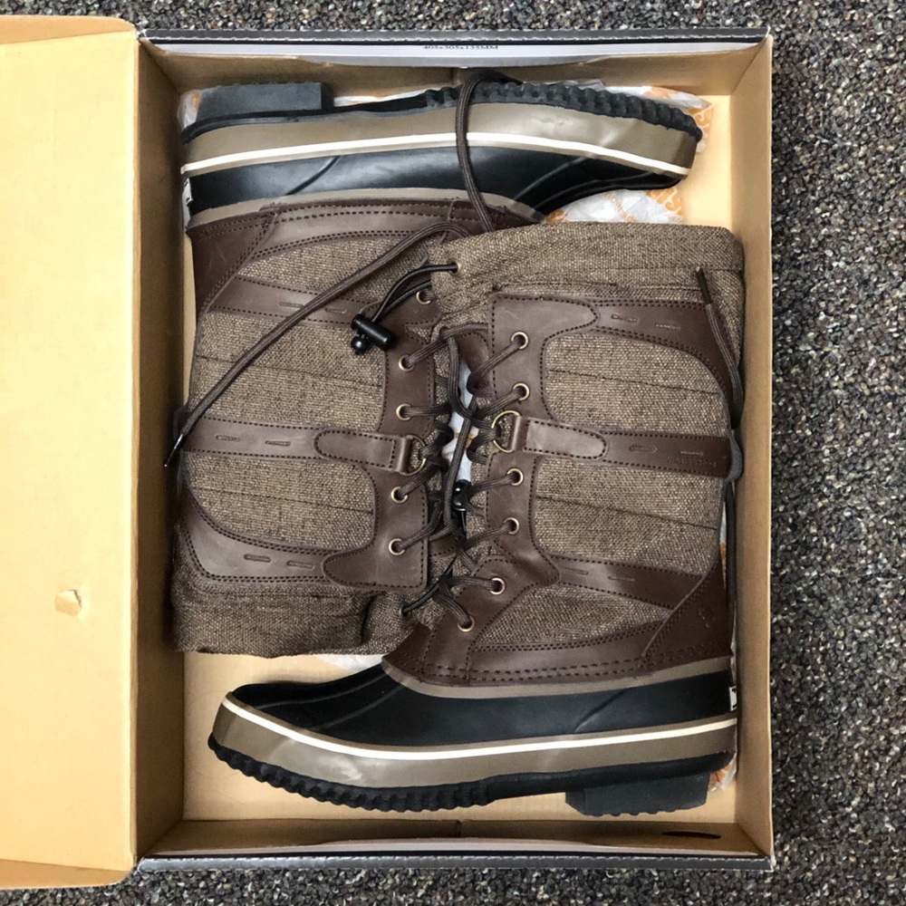 Winter boots